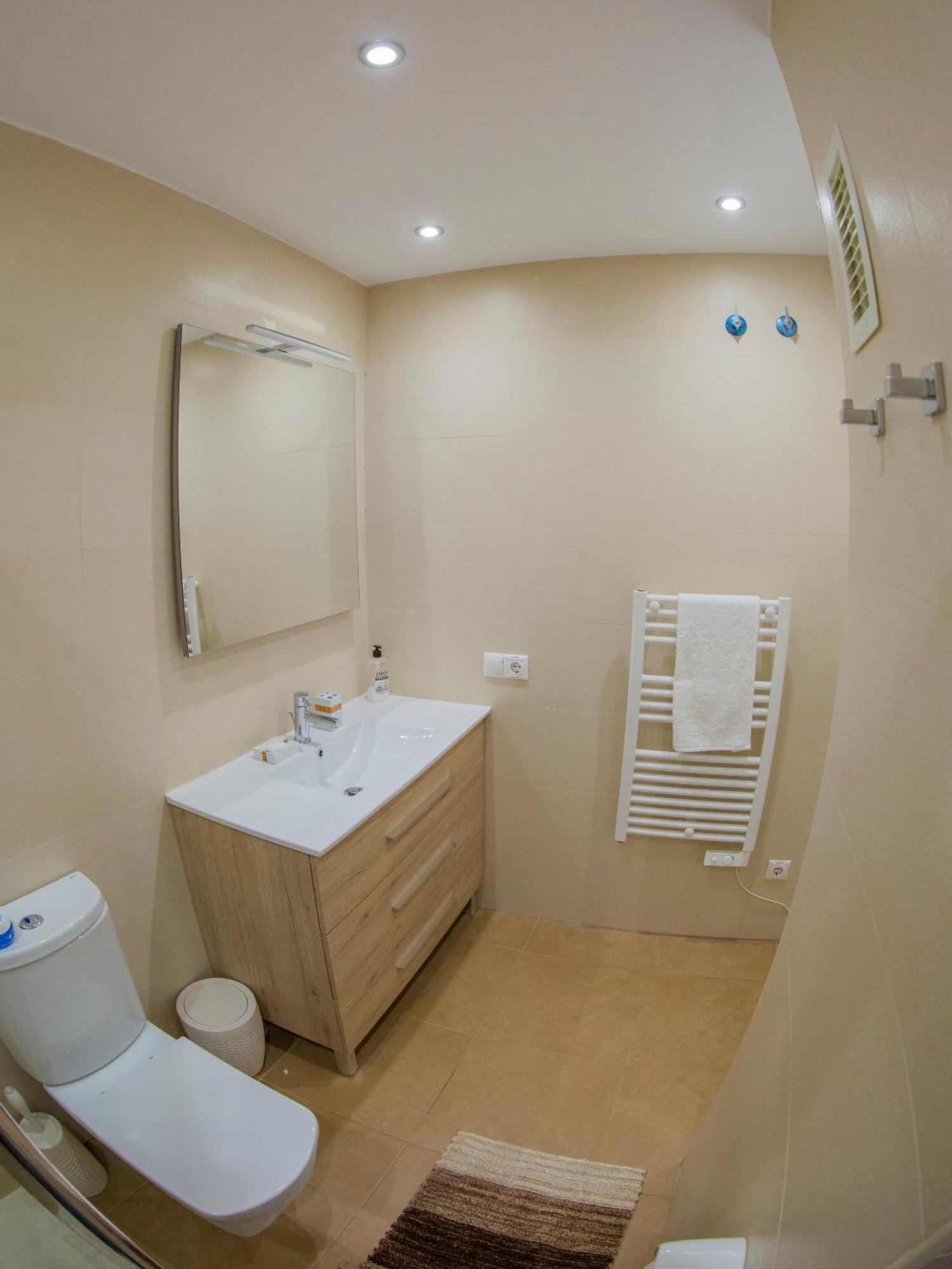 Immaculate 2-Bed Apartment In Pego Luaran gambar